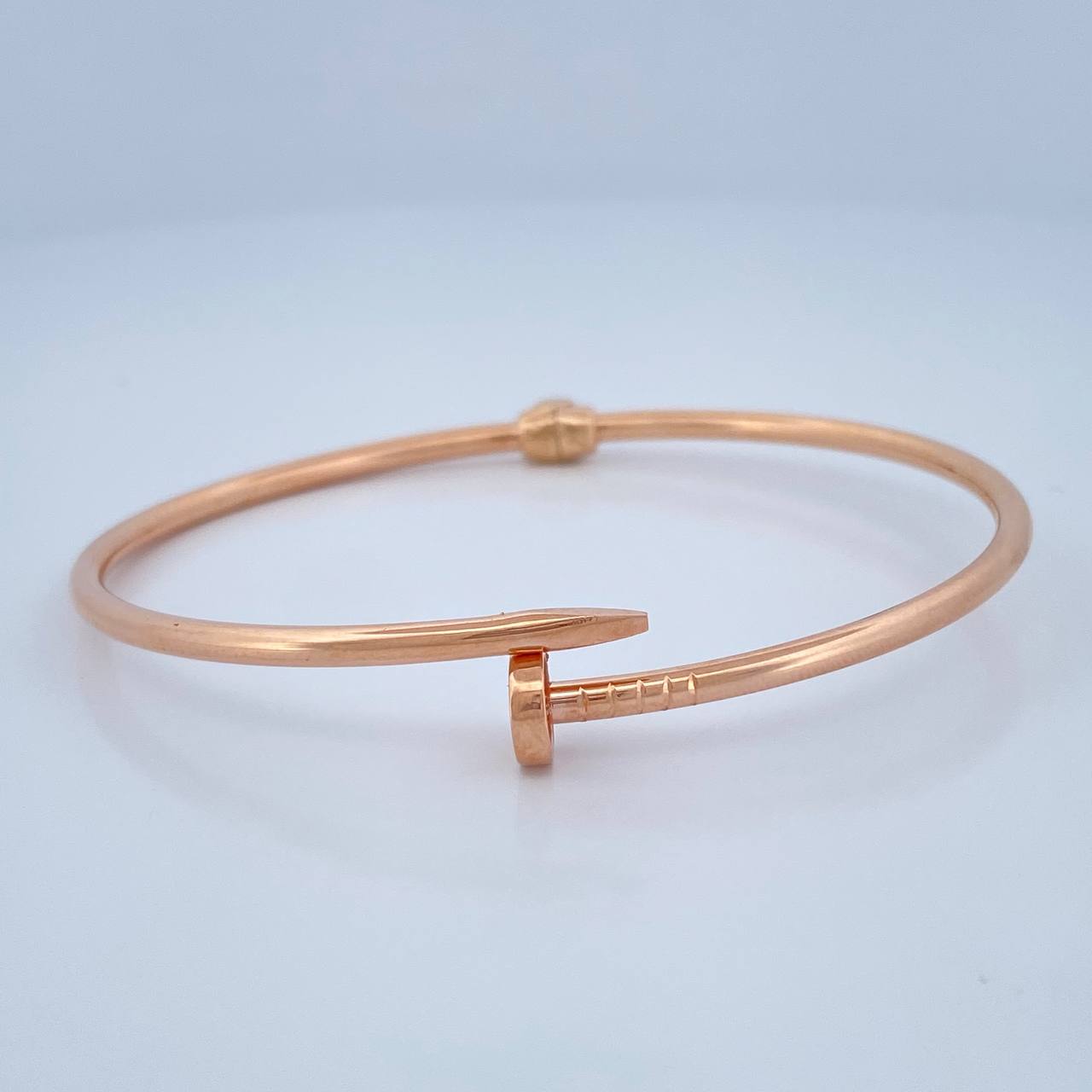 Pulso Aro Clavo 4.65gr / 18cm / Oro Rosa 18K