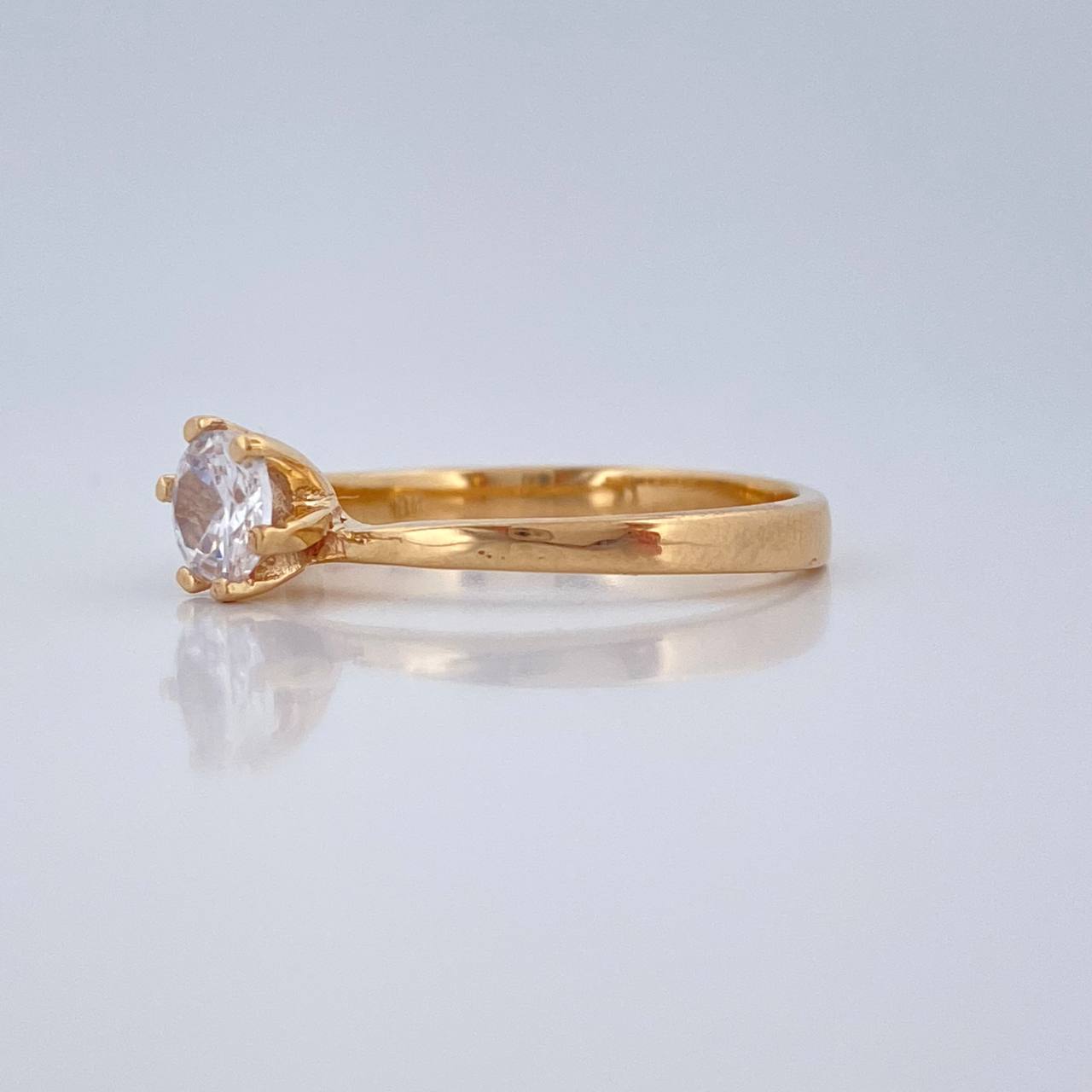 Anillo Solitaro Linea Invertida 2.7gr / T7 / Oro Amarillo 18K &