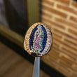 Anillo Virgen de Guadalupe 12gr T10 1/2 Circones Blancos Fucsias Verdes Dos Oros Rosa Blanco