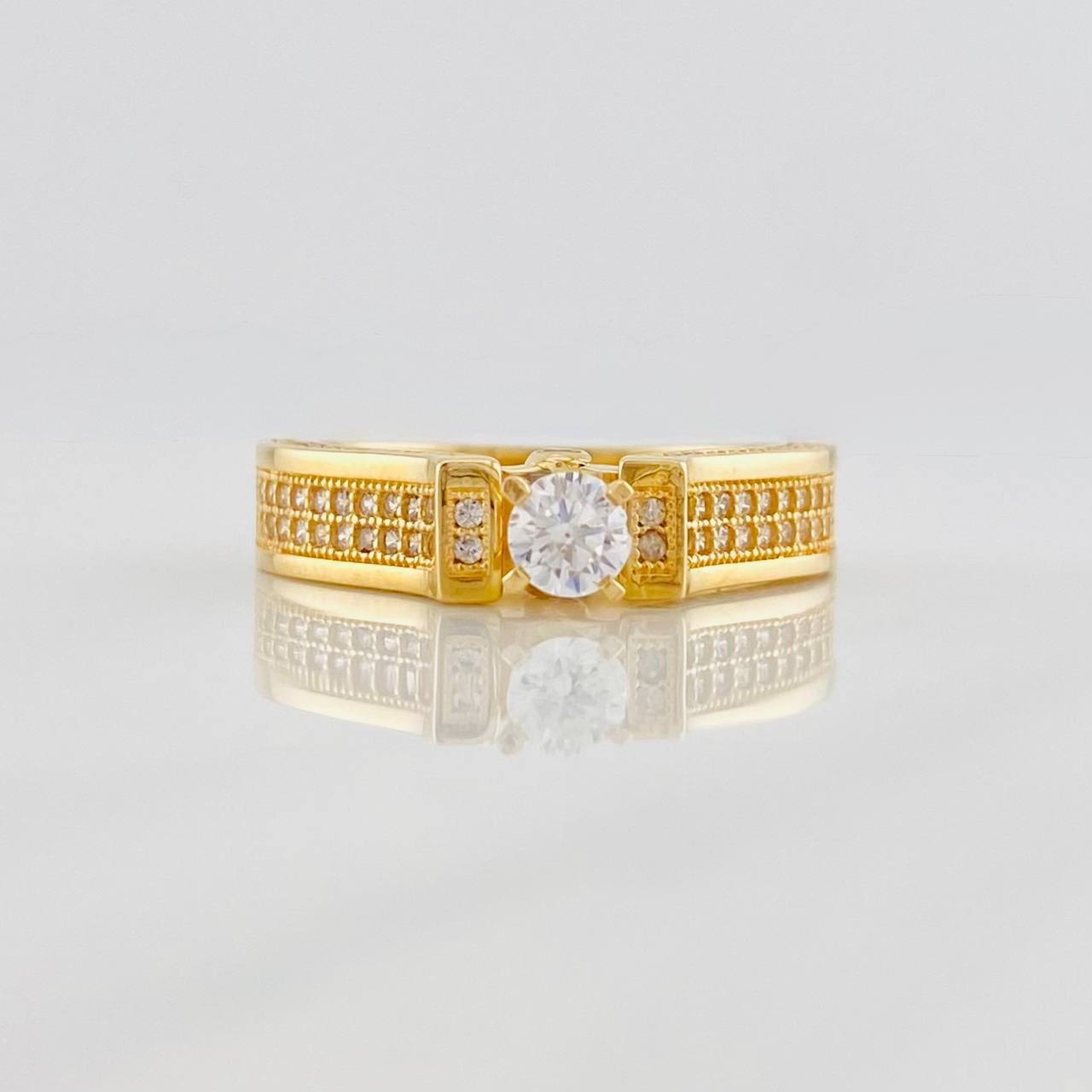 Anillo Solitario Puente 4.95g / T6 1/2 Oro Amarillo 18K