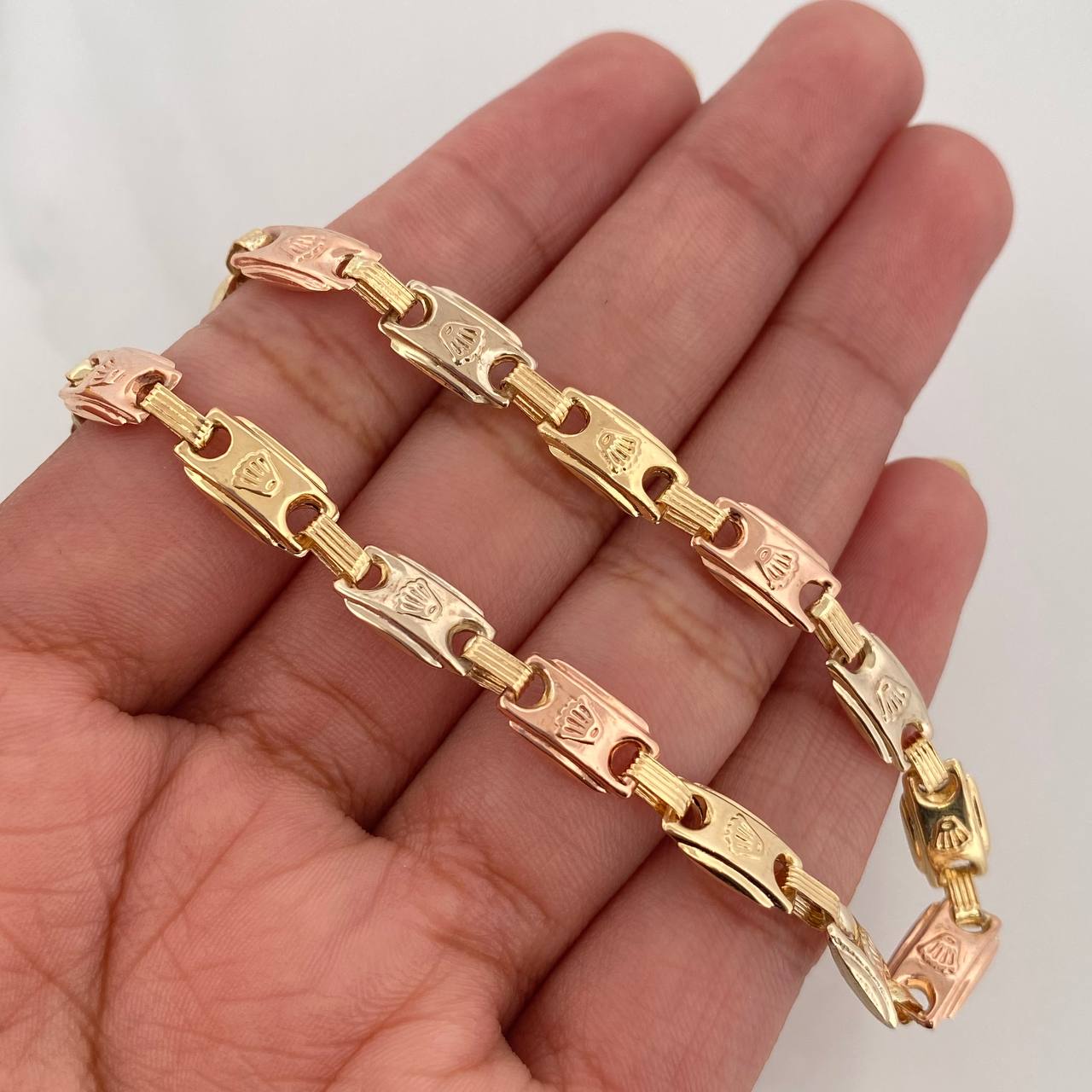 Tobillera Rustica Corona 7.25 g / 27 cm / 5.6 mm Tres Oros 18K