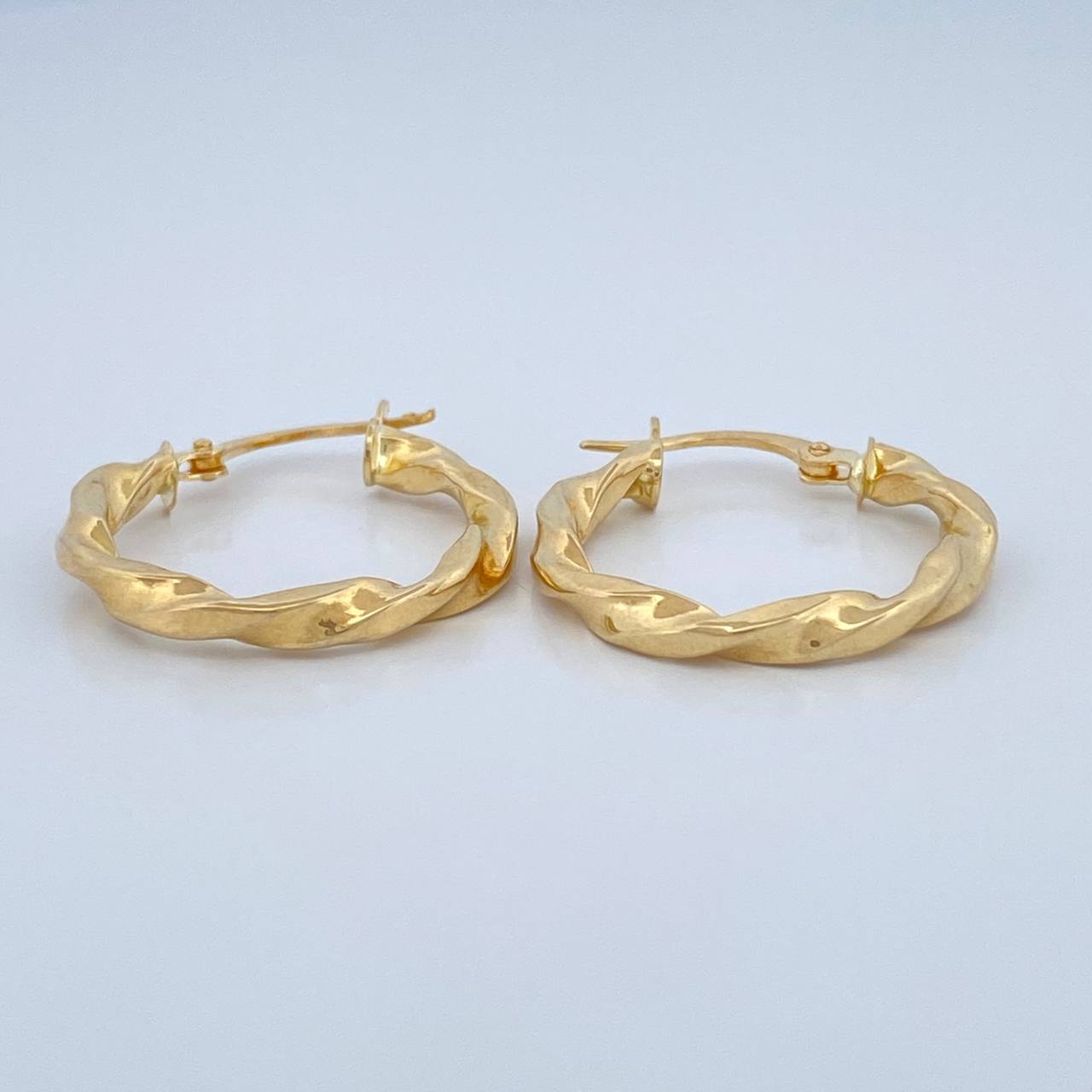 Candongas Milu 1.8gr / 2.5cm / Oro Amarillo 18K $