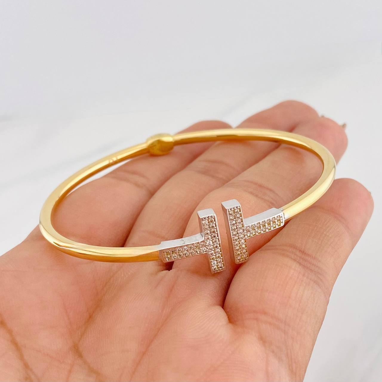Pulso Aro Doble T 7.3g / 15cm / 2.9mm Oro Amarillo / Oro Blanco 18K