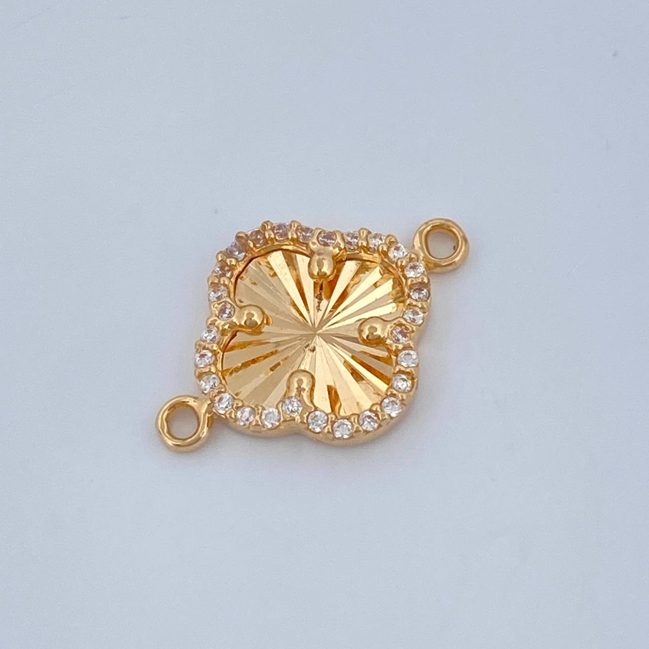 Herraje Trebol 1.2gr / 1.4cm / Oro Amarillo Nac.Esp. 18K &