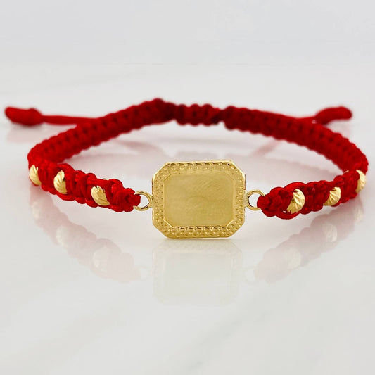 Pulsera Tejida Roja Placa Cuadrada Punteada Oro Amarillo 18K
