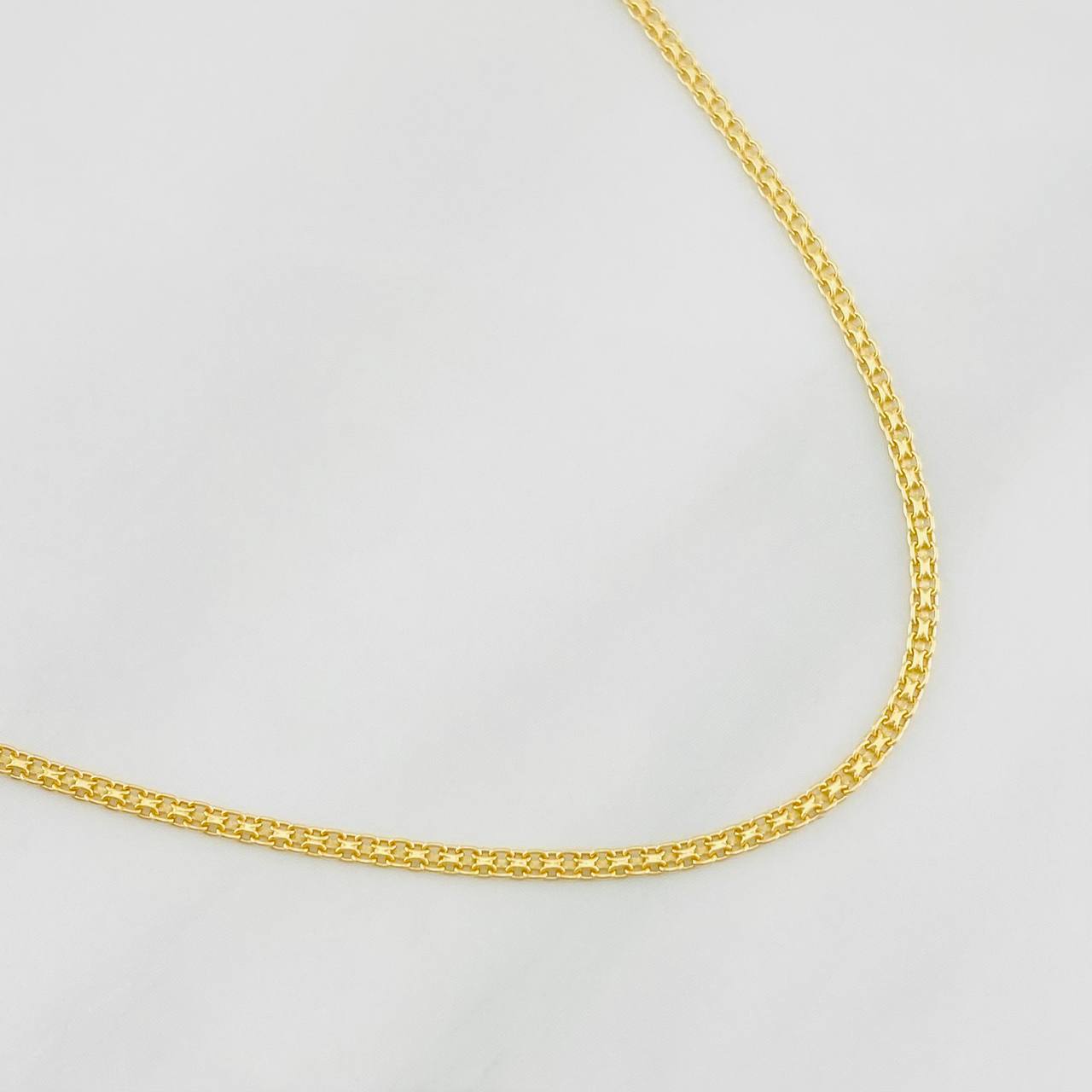 Cadena China 3.3g / 60cm / 1.4mm Oro Amarillo 18K