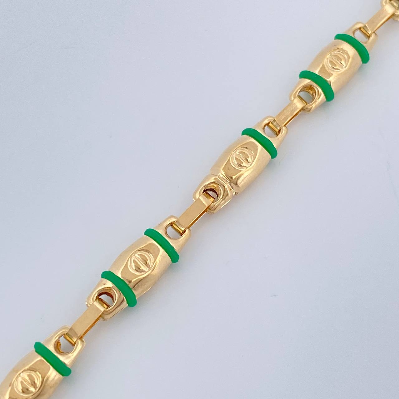Pulso Rustica Tornillo  4.8gr / 19.5cm / 4.48mm Oro Amarillo 18K $