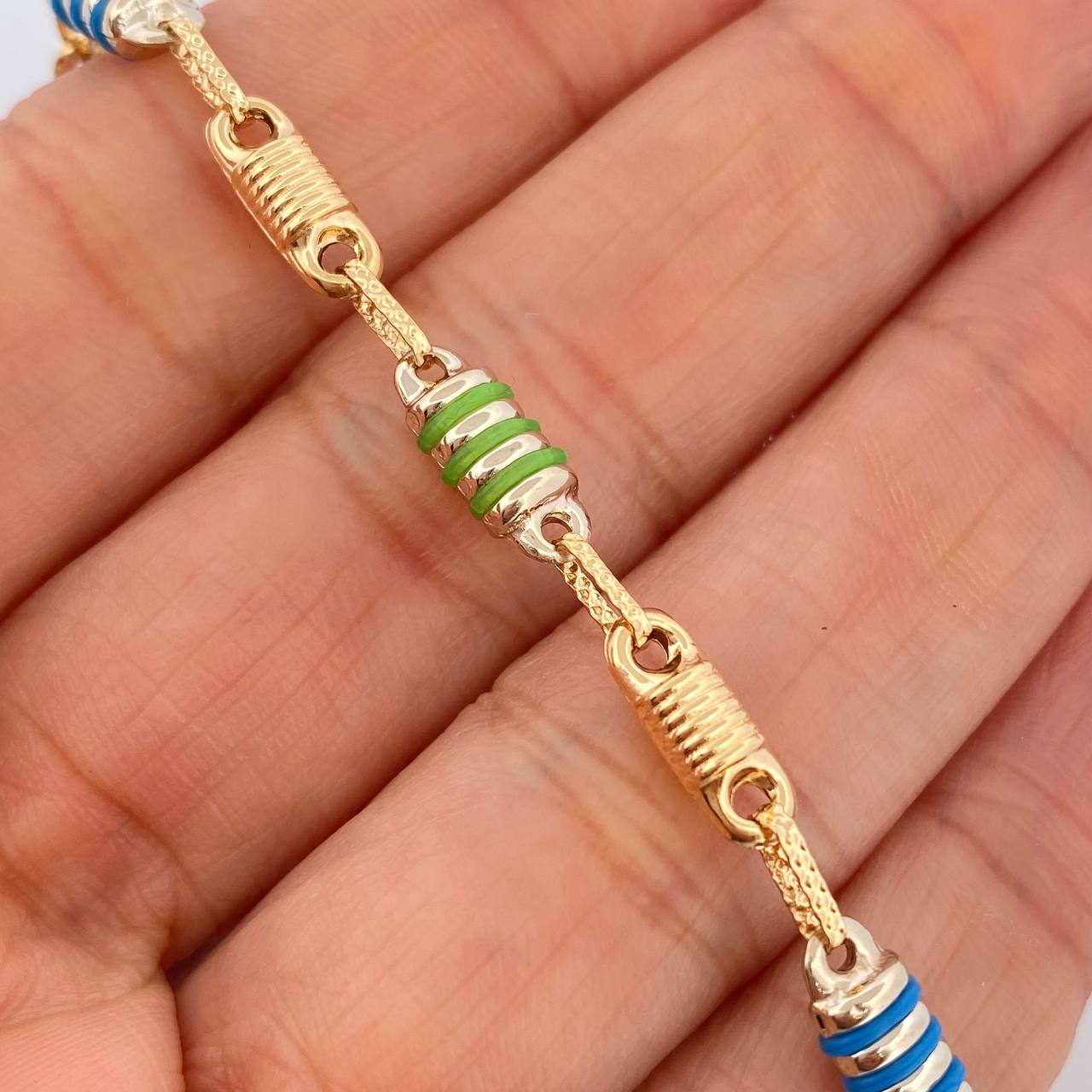 Pulso Rustica Barril 5.4gr / 21.4cm / 4.9mm Dos Oros Amarillo Blanco 18K $