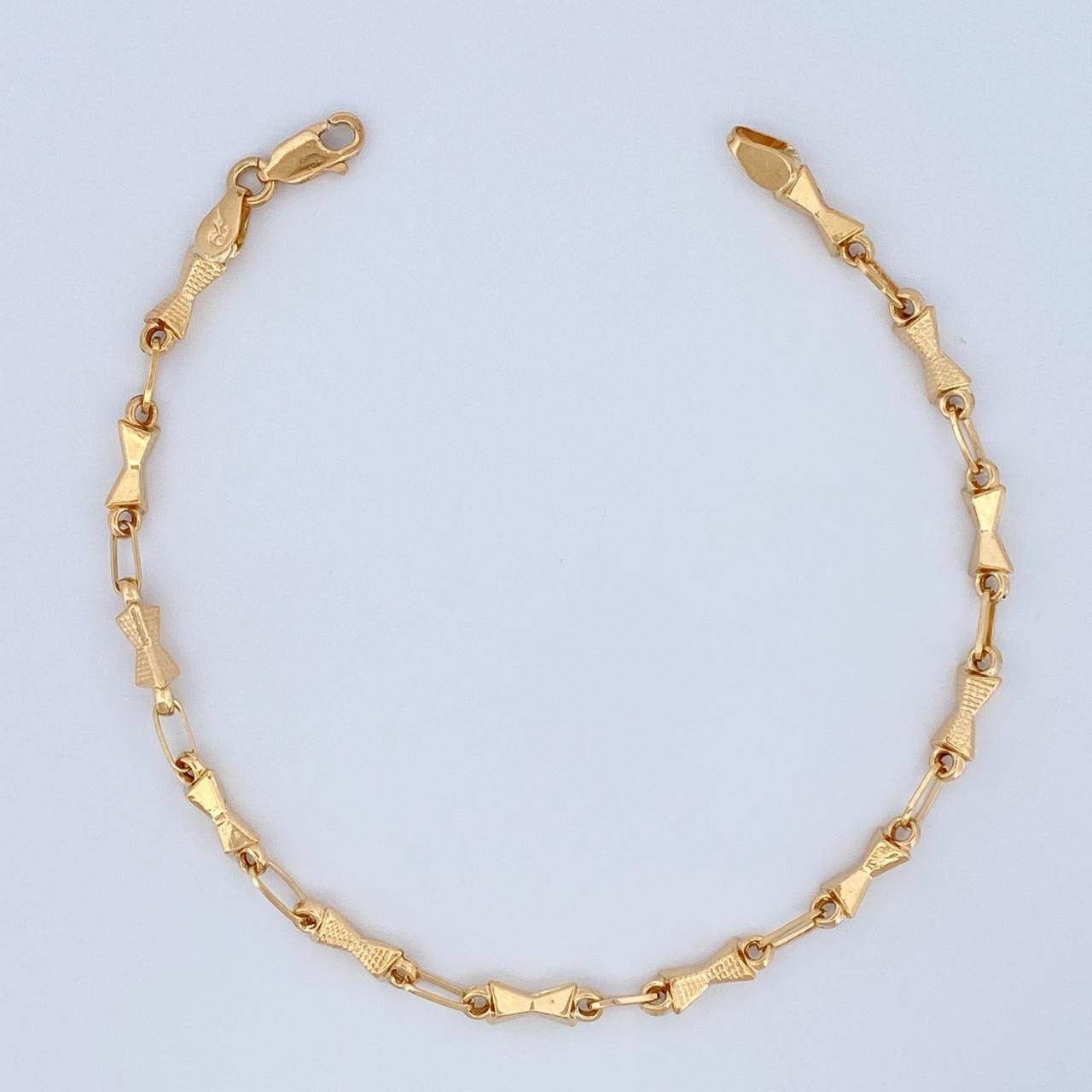 Pulso Rustica Reloj De Arena 4.15gr / 21.3cm / 4.15mm Oro Amarillo 18K $