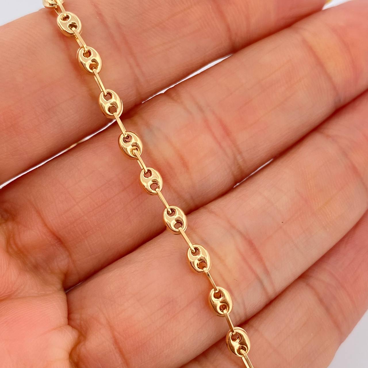 Pulso Gc 2.4gr / 19.8cm / 3.3mm Oro Amarillo 18K $