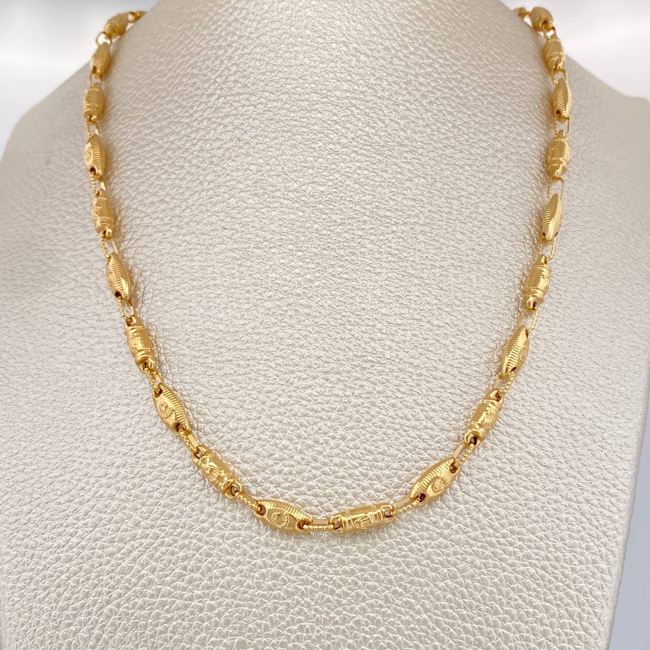 Cadena Rustica Rx 14.5gr / 63.7cm / 3.64mm Oro Amarillo 18K $