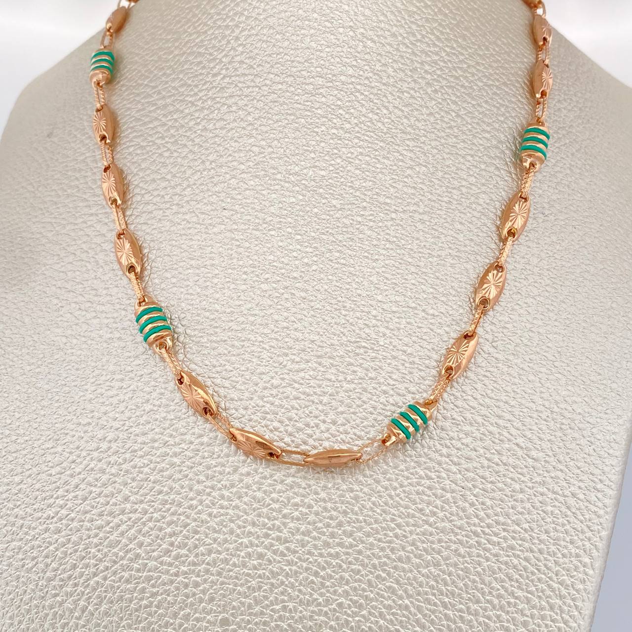 Cadena Rustica Barril Eslabon 11.6gr / 56.7cm / 5.1mm Oro Rosa 18K $