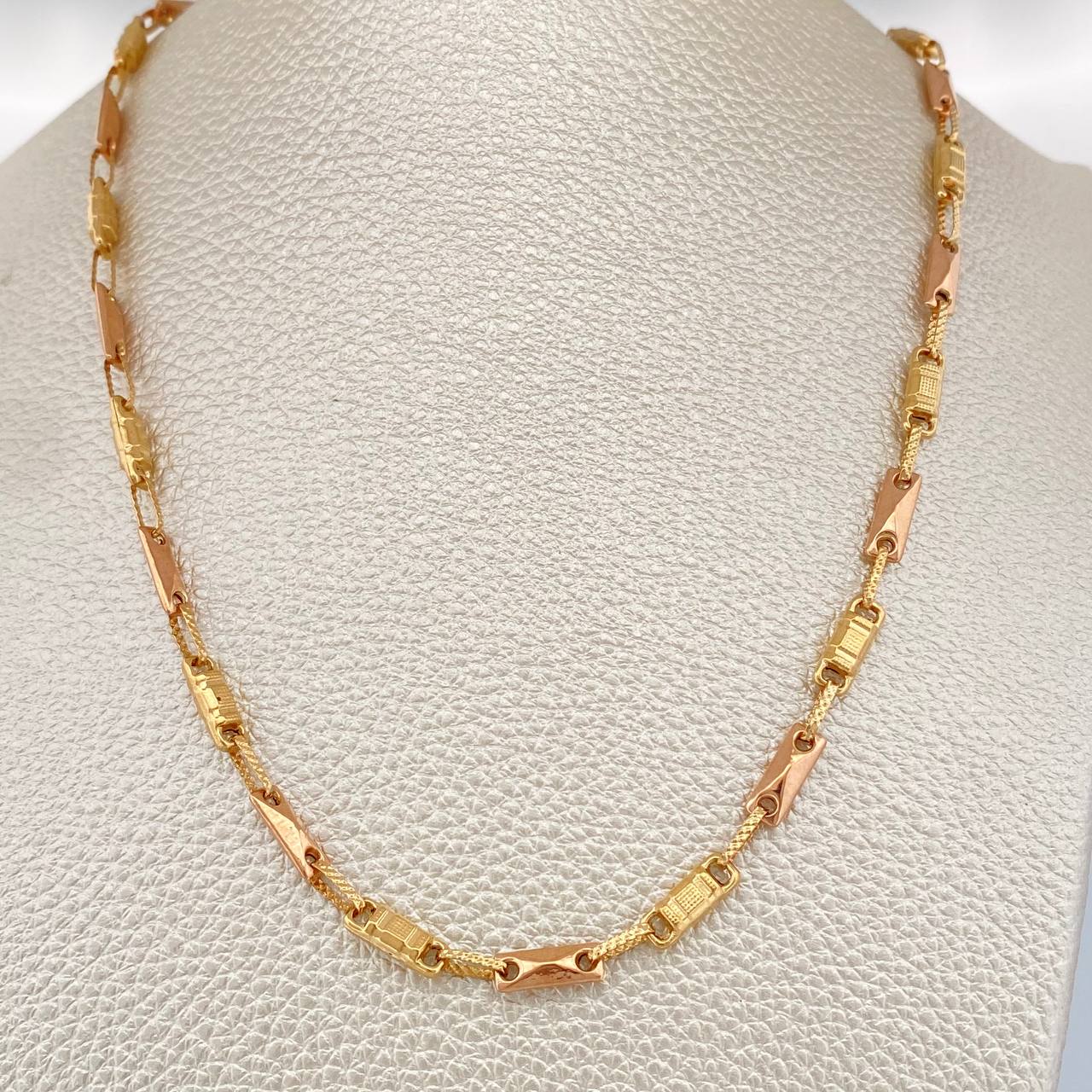 Cadena Rustica Eslabon 10.6gr / 61.8cm / 3.55mm Dos Oros Amarillo Rosa 18K $