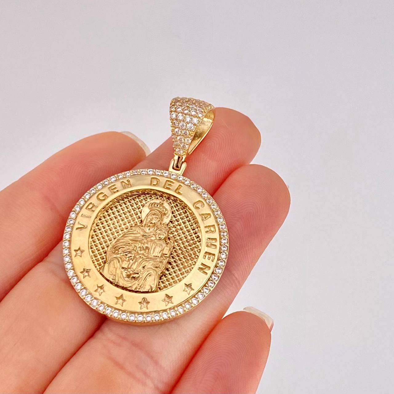 Dije Medalla Virgen Guadalupe 13.3g / 4.3cm Oro Amarillo 18K