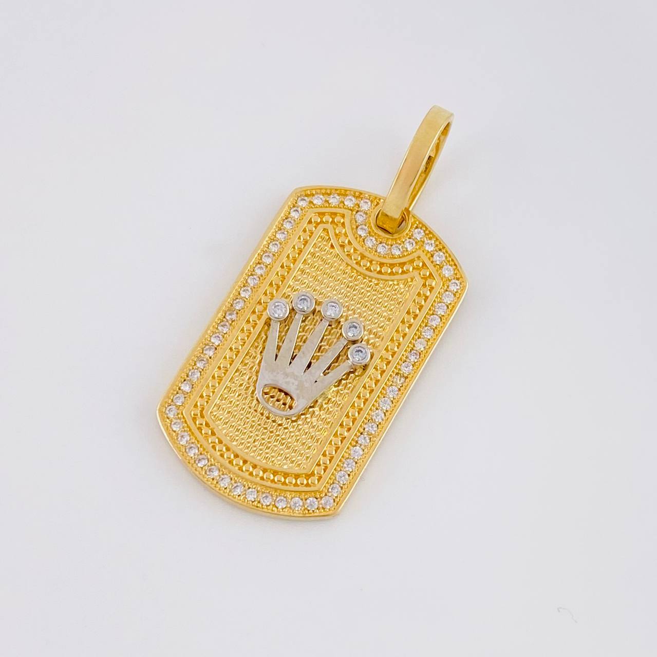 Dije Placa Corona 7.05g / 3.8cm Dos Oros Amarillo Blanco 18K