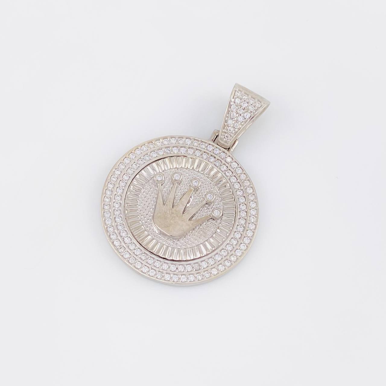 Dije Medalla Corona 6.55g / 3.6cm Oro Blanco 18K
