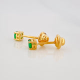 Topos Cuatro Garras Esmeraldas 17 Pts 0.7 g / 2.8 mm Oro Amarillo 18K