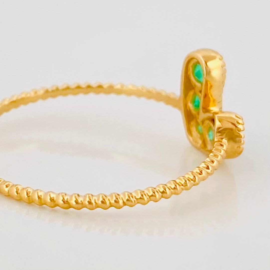 Anillo Corazon Esmeraldas 25 Pts 1 g / T6 Oro Amarillo 18K