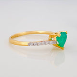 Anillo Corazon Esmeralda 2.15 g / T6 1/2 Dos Oros Amarillo Blanco 18K