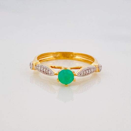Anillo Solitario Puente Esmeraldas 27 Pts Diamantes 08 Pts 2.25 g / T5 1/2 Dos Oros Amarillo Blanco 18K