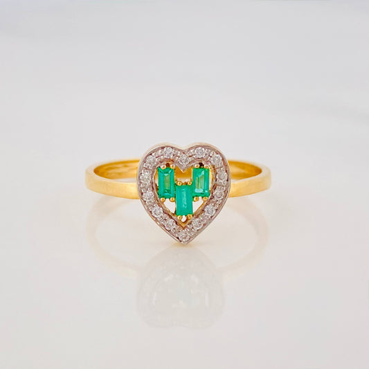 Anillo Corazon Esmeraldas 13 Pts Diamantes 08 Pts 1.85 g / T6 Dos Oros Amarillo Blanco 18K