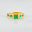 Anillo Figuras Esmeraldas 69 Pts 2.7 g / T6 Dos Oros Amarillo Blanco 18K