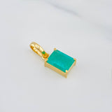 Dije Cuadrado Esmeralda 1.15 g / 1.6 cm Oro Amarillo 18K