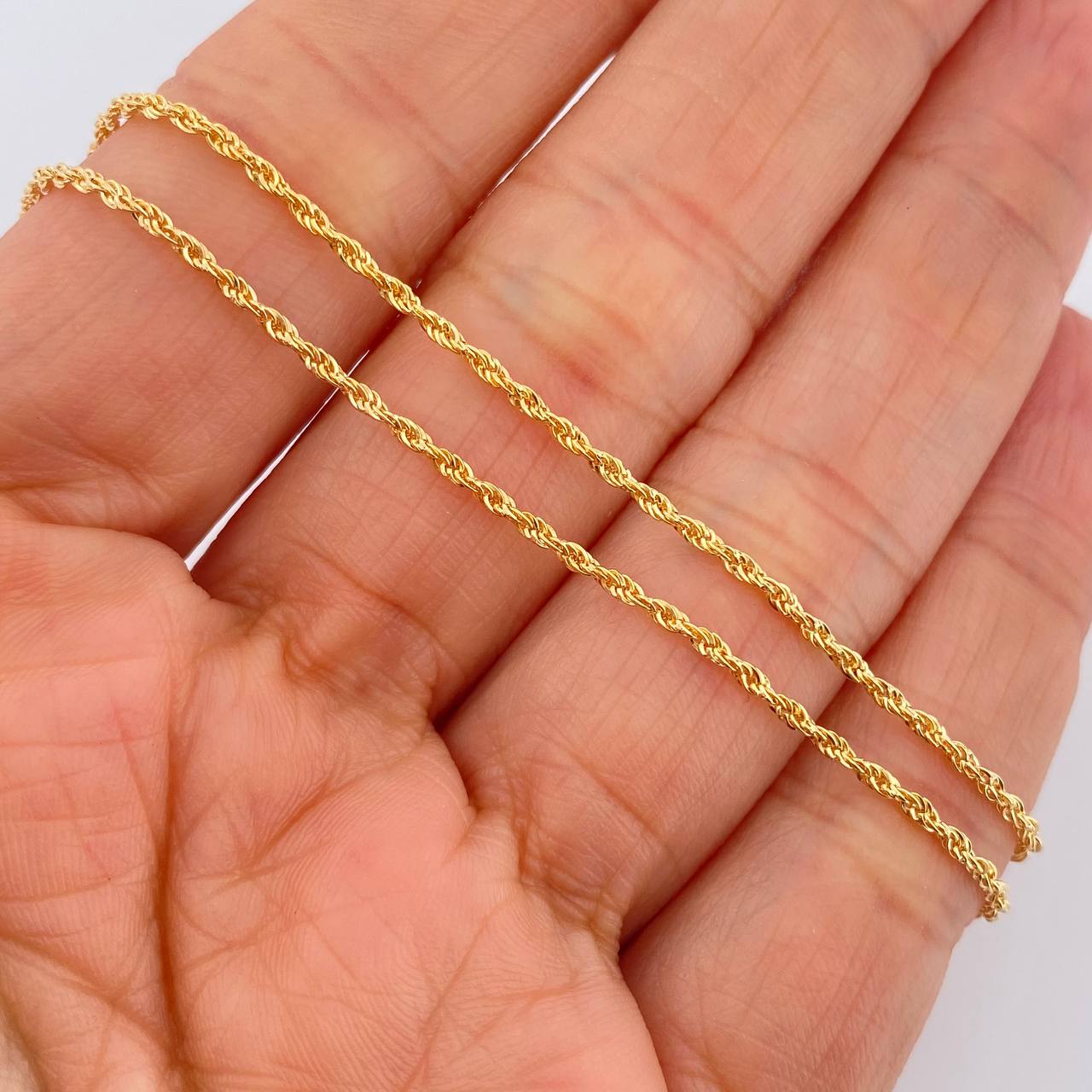 Set Cadena y Dije Lazo + Virgen De Guadalupe 1.5gr / 40cm / Oro Amarillo 18K (Oferta) $