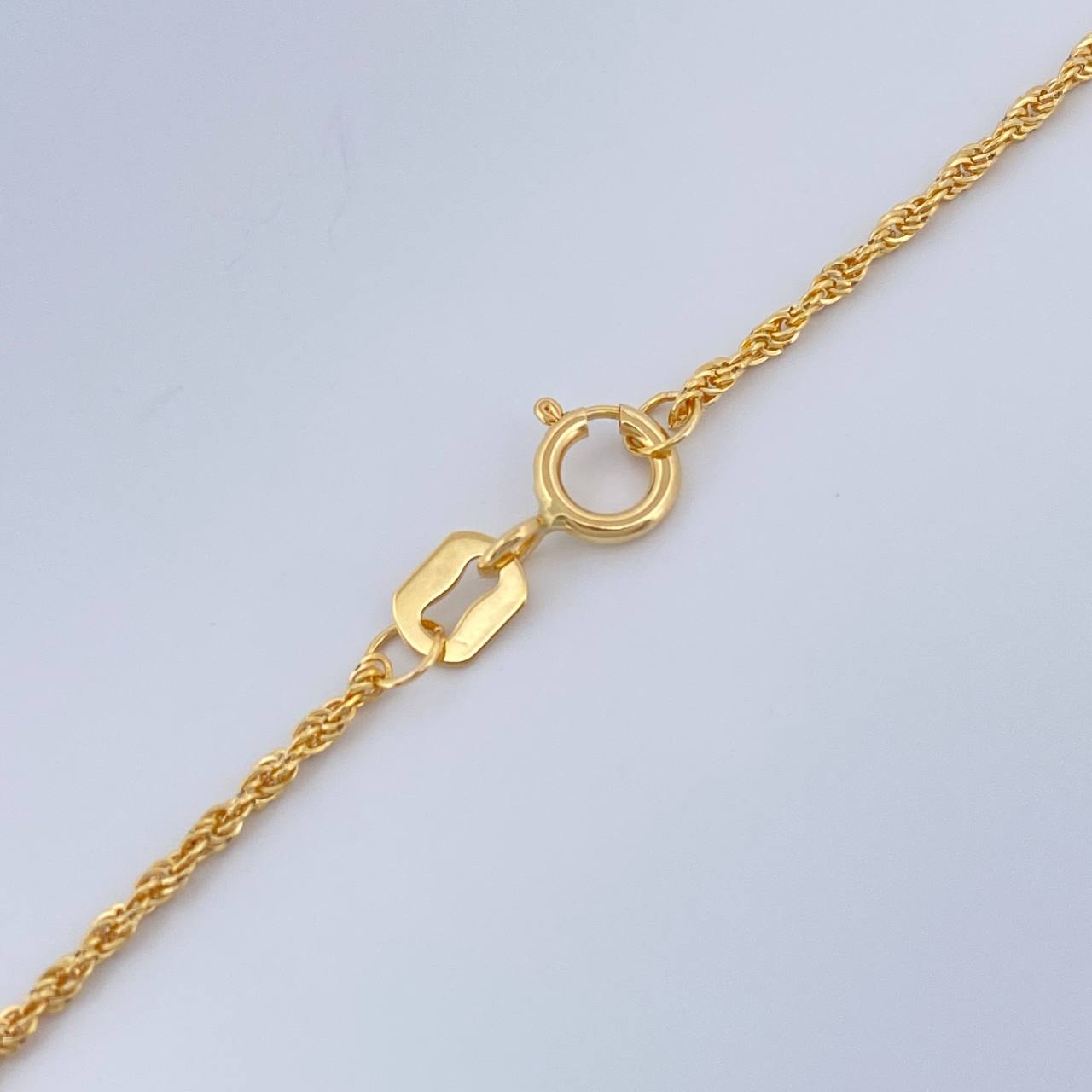 Set Cadena y Dije Lazo + Virgen De Guadalupe 1.1gr / 40cm / Oro Amarillo 18K (Oferta) $