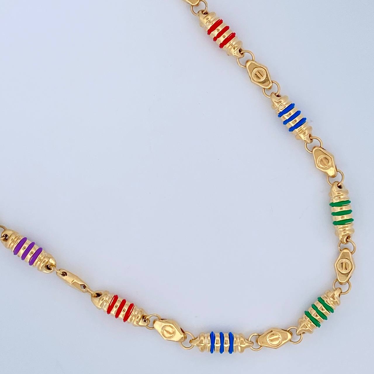 Cadena Rustica Barril Tornillo 20.35gr / 69cm / 4.7mm Oro Amarillo 18K $