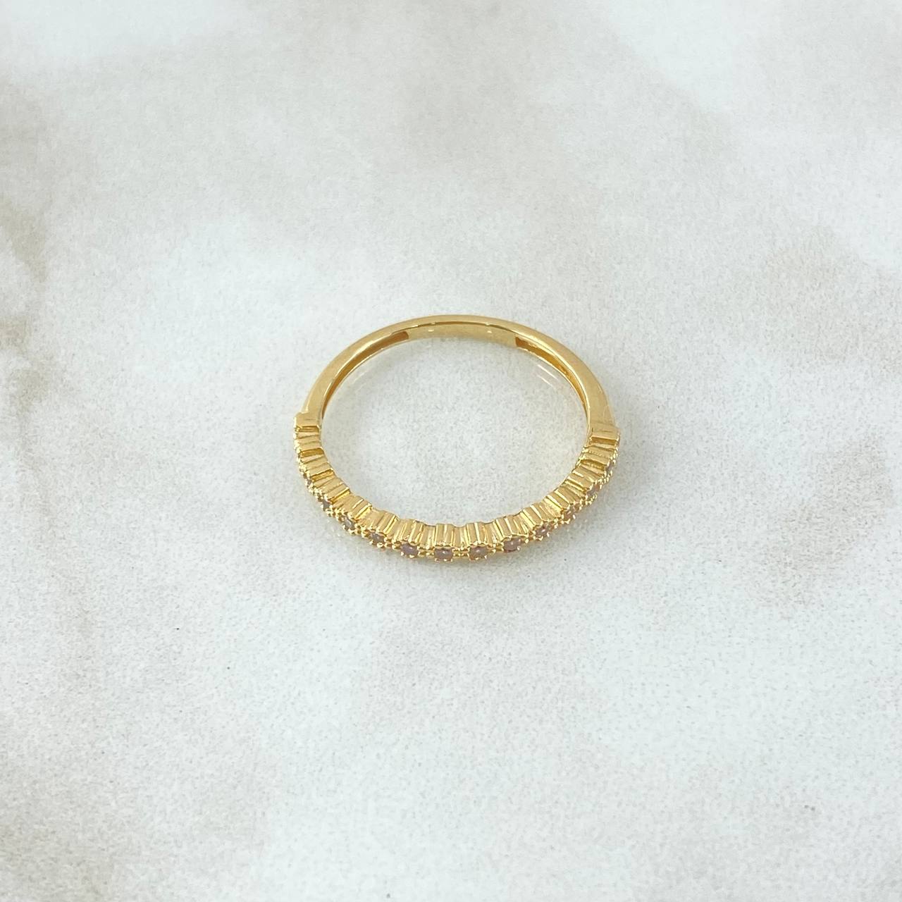 Anillo Ojos Carril Tupido 1.65gr / T6 1/2 / Circones Blancos Oro Amarillo 18K ©