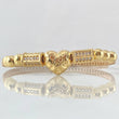 Pulsera Beige Corazon Troquelado 5.1gr / 5mm Bolas Lisas 6und Circones Blancos Oro Amarillo 18K