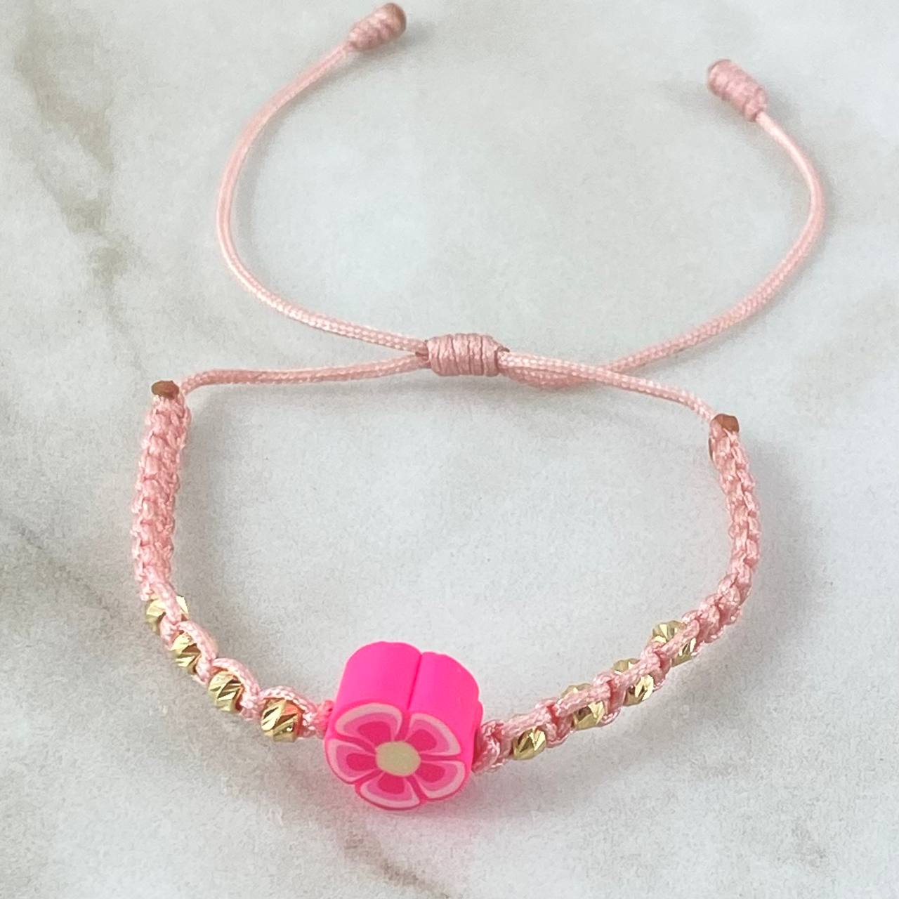 Pulsera Rosada Flor 3mm Bolas Diamantadas 8und Oro Amarillo 18K (A.C)
