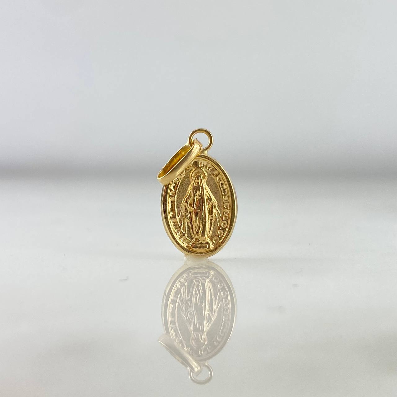 Dije Virgen Milagrosa 0.6gr / 2cm / Oro Amarillo ©