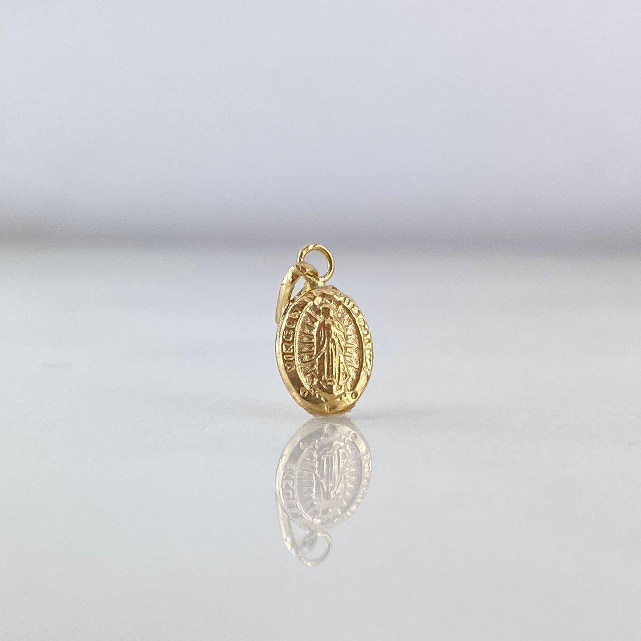 Dije Virgen de Guadalupe 0.4gr / 1.5cm / Oro Amarillo ©