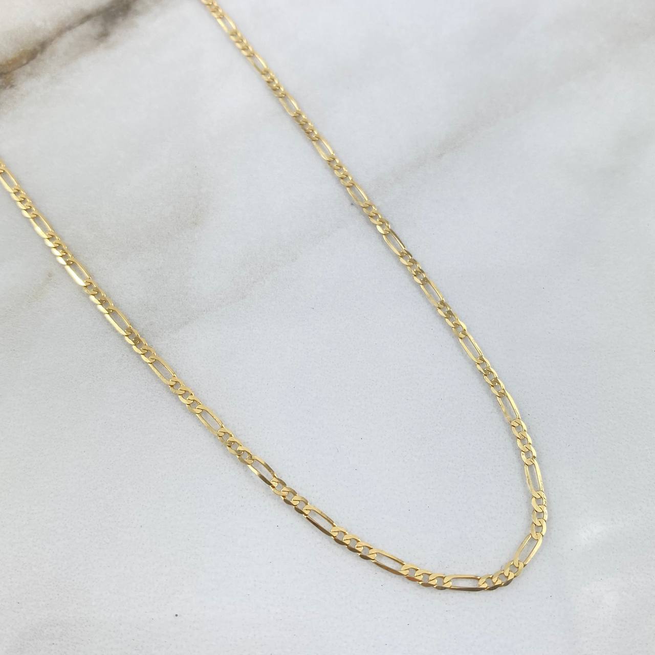 Cadena Figaro 1.8gr / 40cm / 2.1mm Oro Amarillo +1
