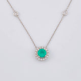 Set Cadena Topos Circulo Cuatro Garras Esmeralda 2.25pts Diamantes 77pts 6.65g / 1mm Dos Oros Amarillo Blanco 18K