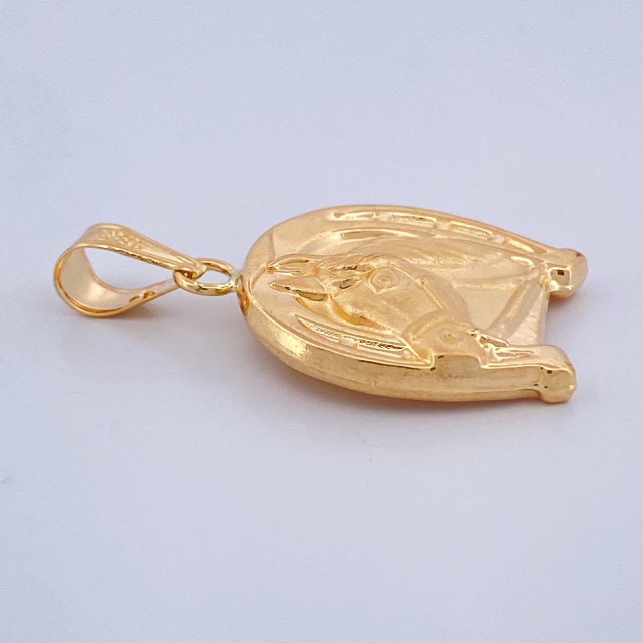 Dije Herradura Caballo 2.2gr / 3.2cm / Oro Amarillo 18K $