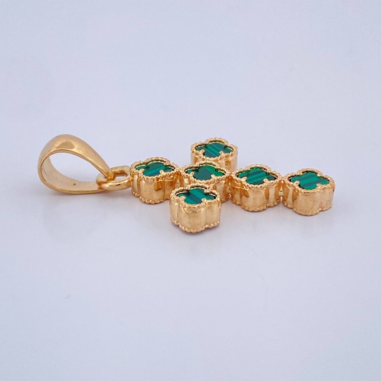 Dije Cruz Trebol 3.3gr / 3.3cm / Oro Amarillo Nac.Esp. 18K $