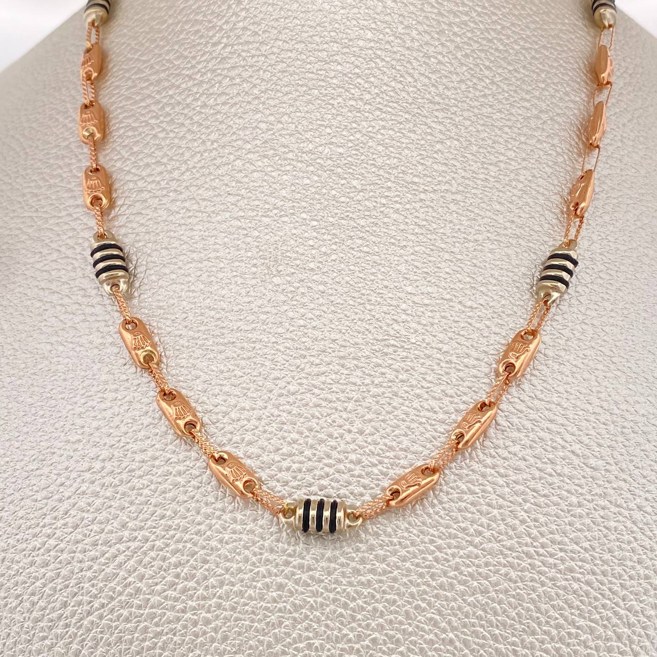 Cadena Rustica Barril Rx 11.25gr / 57cm / 4.25mm Dos Oros Blanco Rosa 18K $