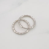 Candongas Aro Rayado 0.6g / 1.3cm Oro Blanco 18K