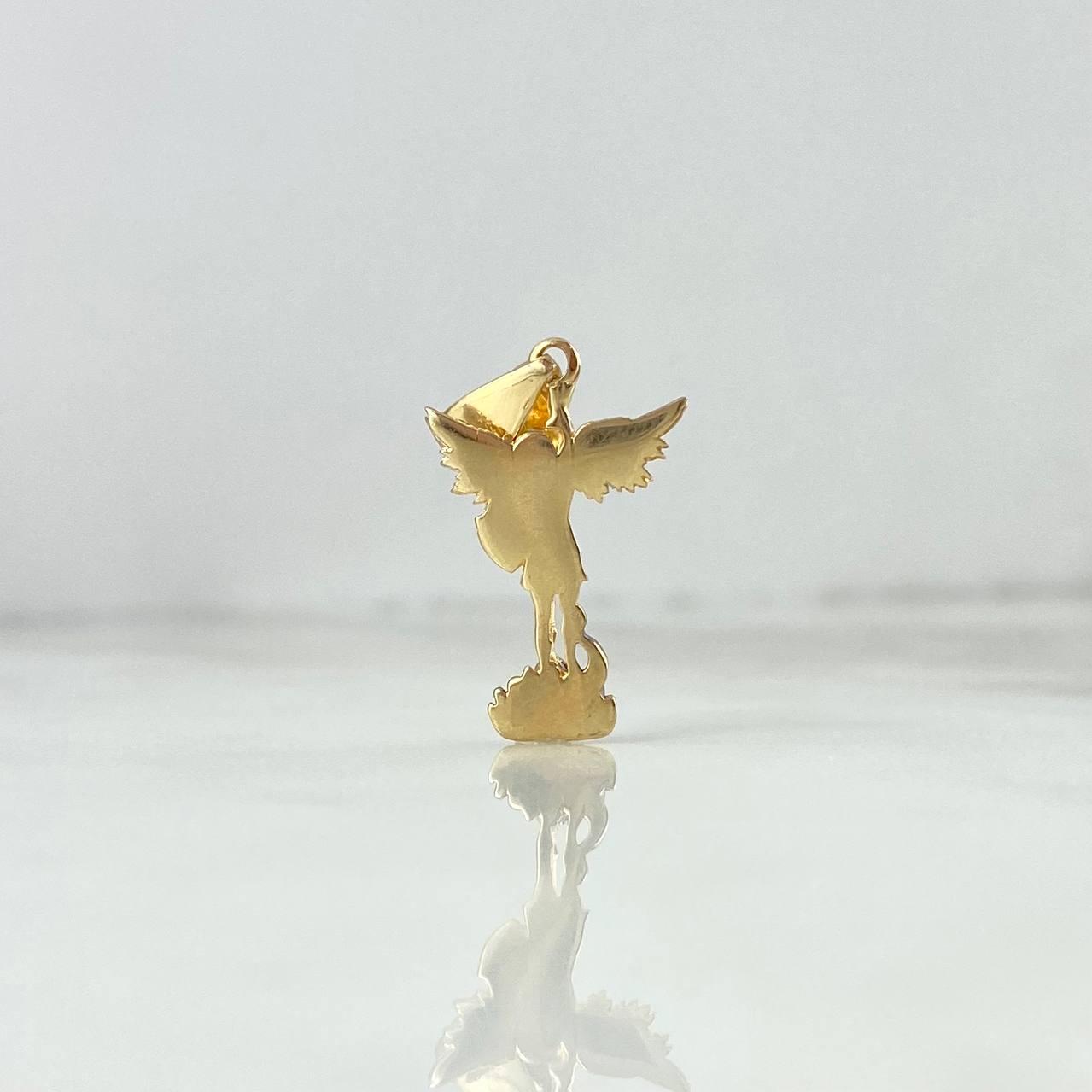 Dije San Miguel Arcángel 2.15gr / 2.9cm / Tres Oros *