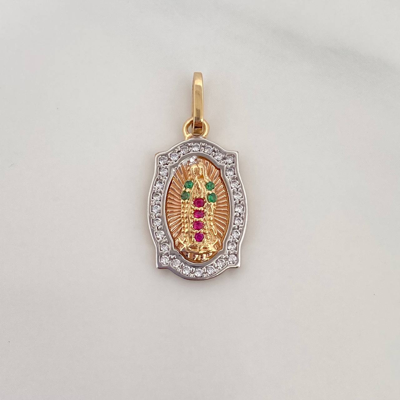 Dije Virgen Guadalupe 2.2 g / 2.3 cm Tres Oros 18K