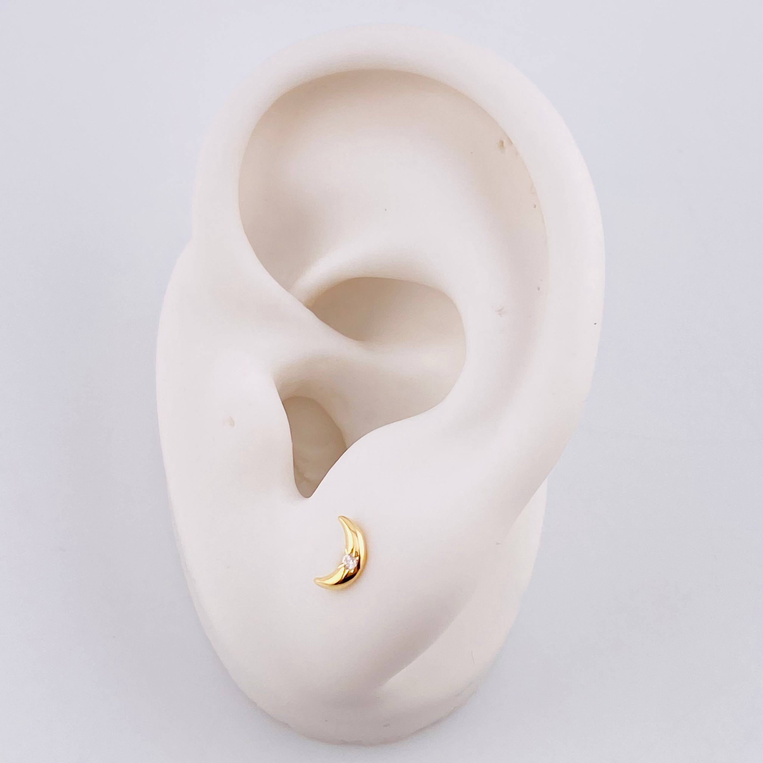 Topos Media Luna 0.5g / 6.1mm Oro Amarillo 18K