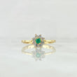 Anillo Flor Driada 1.95gr / T6 3/4 / Esmeralda 9pts Diamantes 16pts Oro Amarillo 18K (Joya) ©
