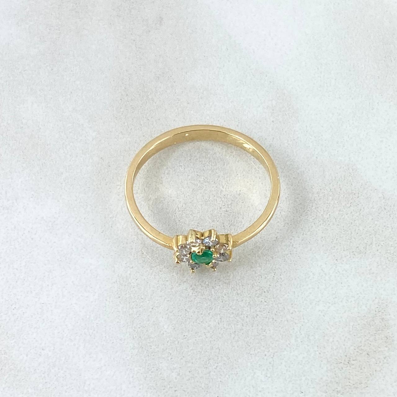 Anillo Flor Driada 1.95gr / T6 3/4 / Esmeralda 9pts Diamantes 16pts Oro Amarillo 18K (Joya) ©