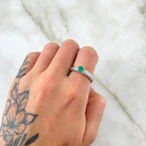 Anillo Solitario Entrenzado 4gr / T6 1/2 / Esmeralda 35pts Diamantes 20pts Oro Blanco 18K (Joya) ©