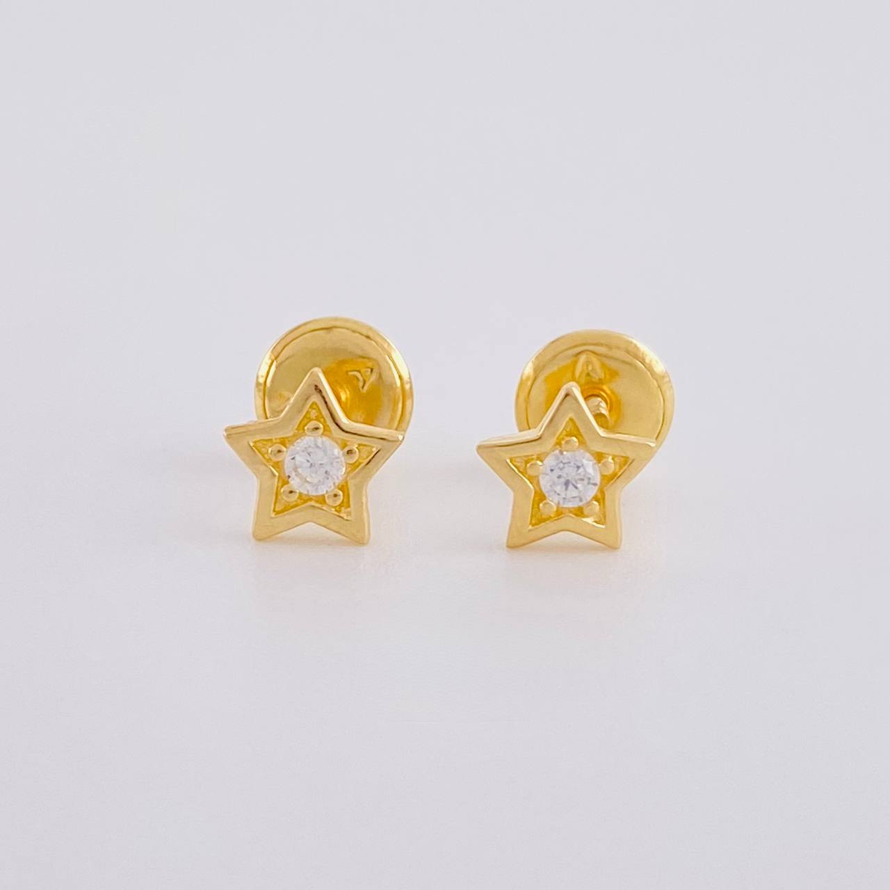 Topos Estrella 0.75g / in / 4.4mm Oro Amarillo 18K