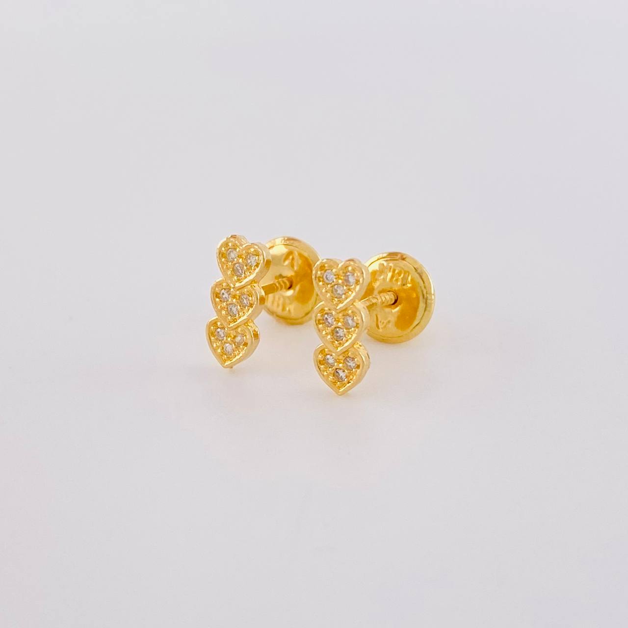 Topos Trio Corazones 0.85g / in / 6.5mm Oro Amarillo 18K
