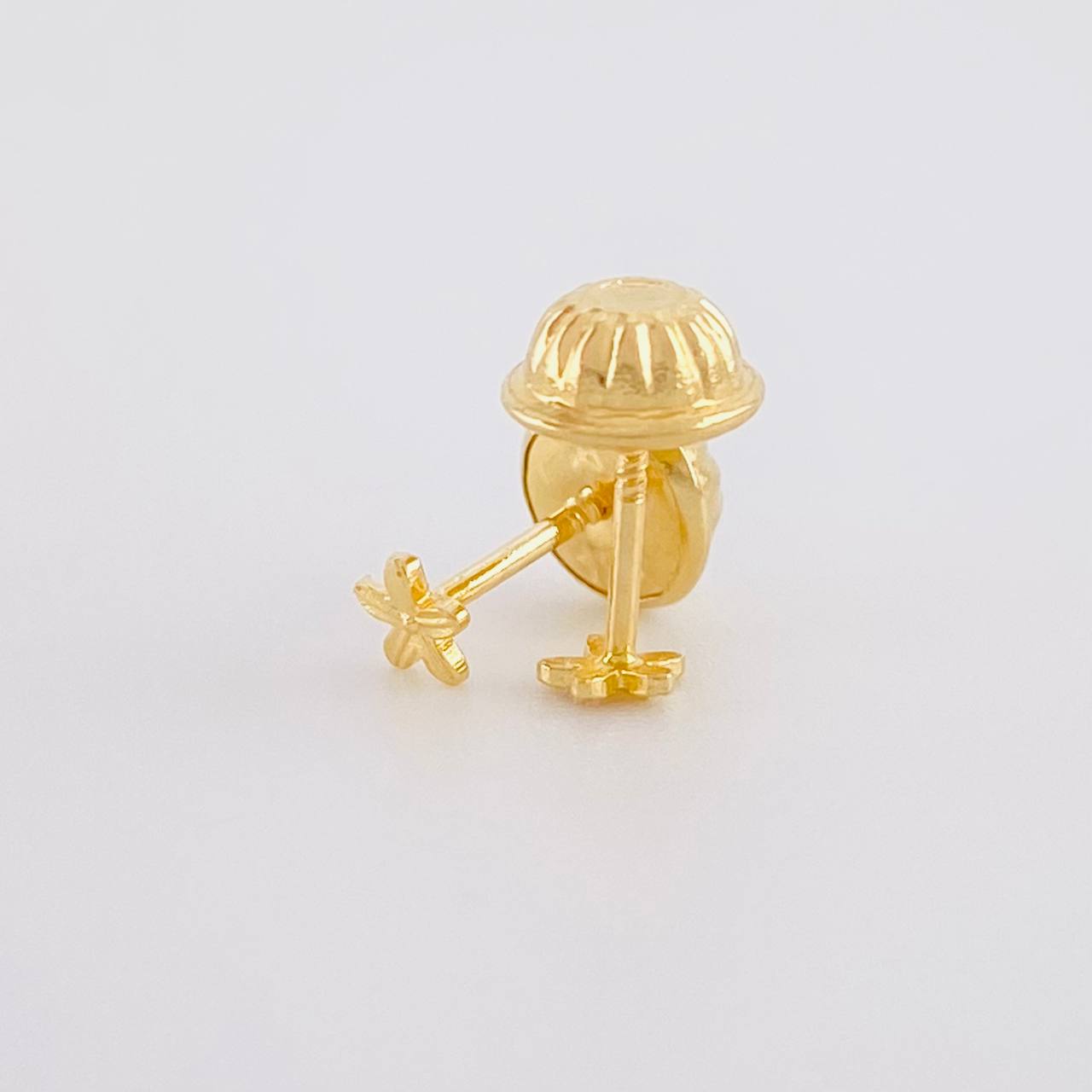 Topos Flor Rayada 0.35g / in / 1.7mm Oro Amarillo 18K